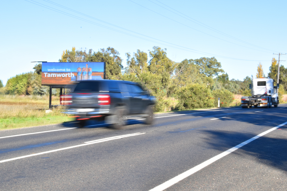 EiMedia Tamworth Southbound Digital Billboard